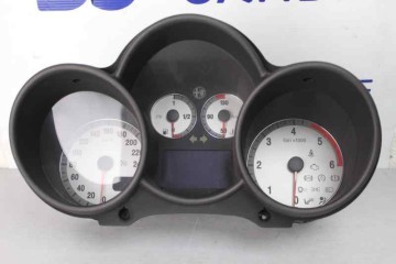 156071345 CUADRO INSTRUMENTOS ALFA ROMEO GT (125) 1.9 JTD 16V 150/ Progression 2006 156071345 185413 ALFA ROMEO - 1