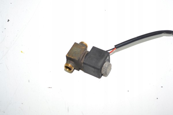 MERCEDES ACTROS MP4 PARKING AIR CONDITIONING VALVE A9608300284 Part manufacturer Mercedes Benz OE