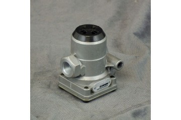 Reducing valve 4750150040 Packaging status original