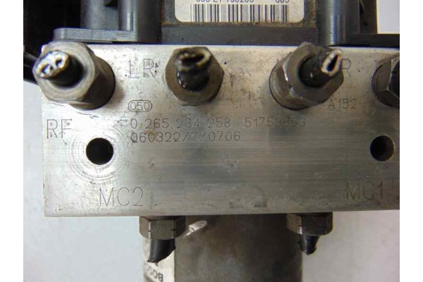 51753653  ABS ALFA ROMEO GT (125) 1.9 JTD 16V 150/ Progression 2006 51753653 185448 ALFA ROMEO - 4