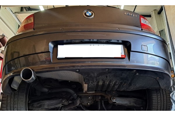 Silenciador trasero deportivo para BMW Serie 1 E87 116i 118i 120i usado 3