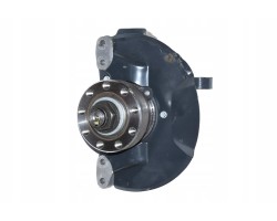 IVECO DAILY 65C 70C 09 CROSSOVER HUB FRONT RIGHT