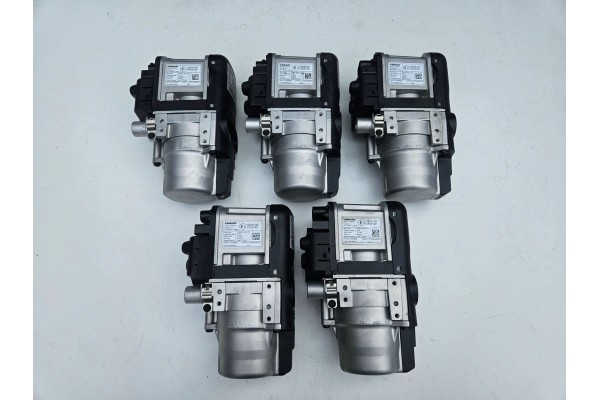 Webasto Thermo Top Pro 38 DAF XF XG 106 9033883E 2477190 Product weight with unit packaging 5 kg