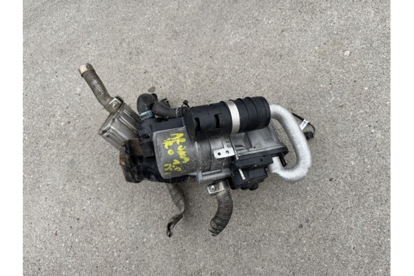 WEBASTO PARKING HEATER WET PETROL 1327489A SEAT ARONA 20R 17 21R