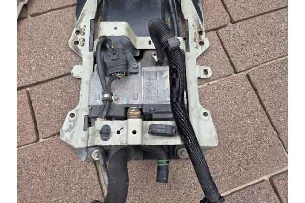 Webasto Heater Eberspacher 252548 D5S for Renault Kangoo II III 2013 Catalog number of the original 252548 D5S 5 0KW 37W 12V 929