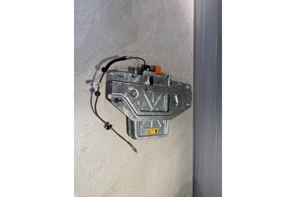 Jaguar Land Rover Range Rover webasto controller heating J9D3 18K600 AF Part manufacturer Jaguar OE