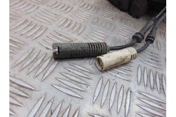 6773209 MANGUETA DELANTERA IZQUIERDA BMW SERIE 1 BERLINA (E81/E87) 118d 2008 6773209 187275 BMW - 1