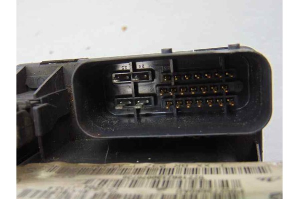 P05273680AD ABS CHRYSLER PT CRUISER 2.0 Classic 2001 P05273680AD 187660 CHRYSLER - 1