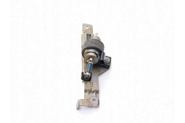 Autonomous heating fuel pump MERCEDES BENZ GL X166 A1664702894 Part manufacturer Mercedes Benz OE