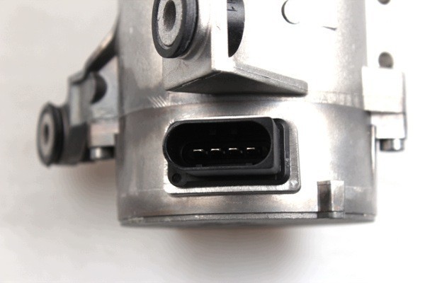 Additional water pump cooling water circuit P481 for BMW 1 1 coupe 1 Catalog number of the part VIC 170476