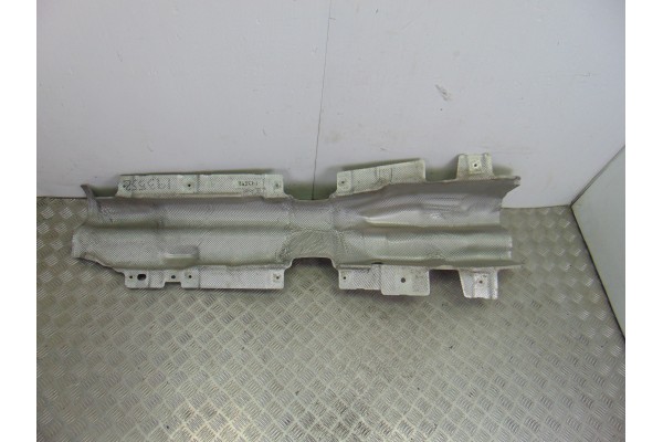 NO IDENTIFICADO MERCEDES-BENZ CLASE CLA (BM 117)