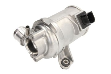 Coolant pump 7 05171 65 0 for MERCEDES C A205 C C204 C