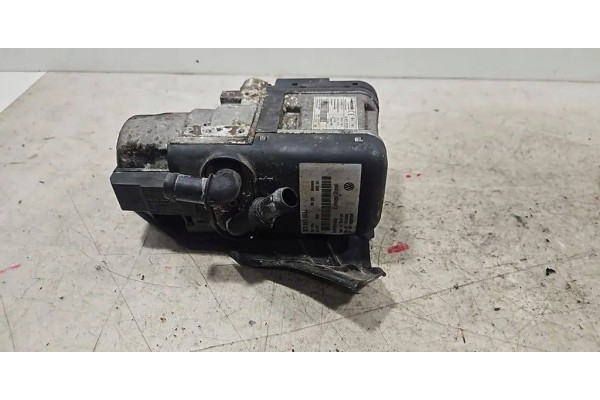 Webasto VW PASSAT Variant B6 3C5 9013719C 2 0L diesel 88kW 2005