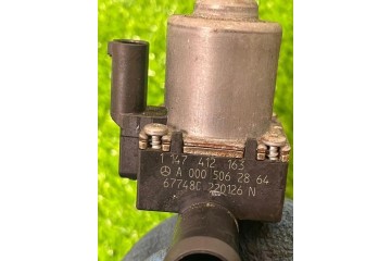 OE MERCEDES HEATER VALVE DB W205 2 0 15 Catalog number of the original A0005062864