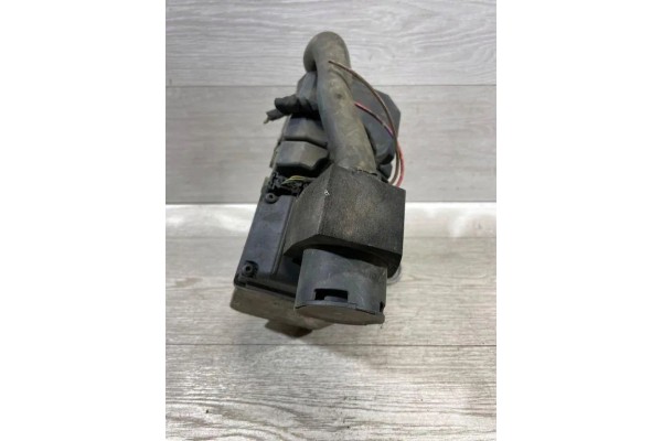 Webasto BMW 7 E65 E66 E67 6928748 2 99L diesel 160kW 2004 Catalog number of the part 6928748