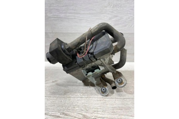 Webasto BMW 7 E65 E66 E67 6928748 2 99L diesel 160kW 2004 Car type passenger cars