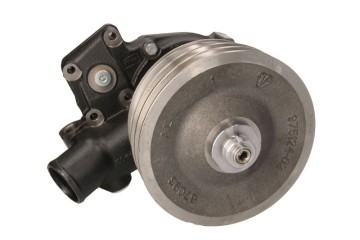Coolant pump for VALTRA T 132 T 132 DIRECT T 132 VERSU T