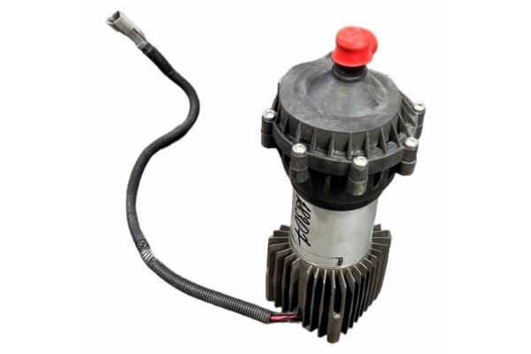 102490102 LINKKER Coolant circulating pump Catalog number of the original 102490102 BL70EB CM90P71 432201670081 CM90P71BL