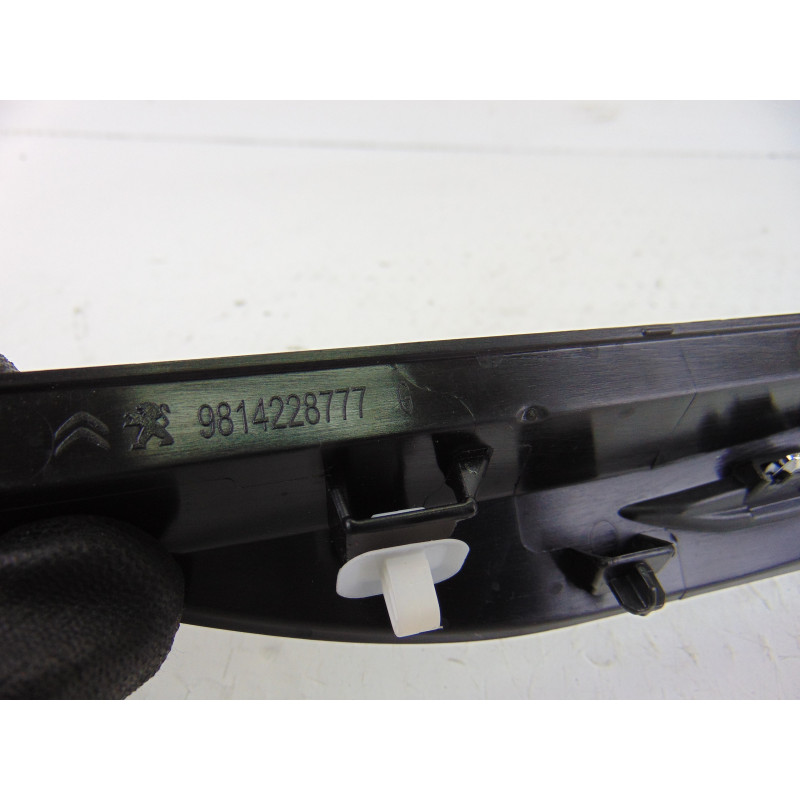 9814228777 ALETIN DELANTERO IZQUIERDO PEUGEOT 5008