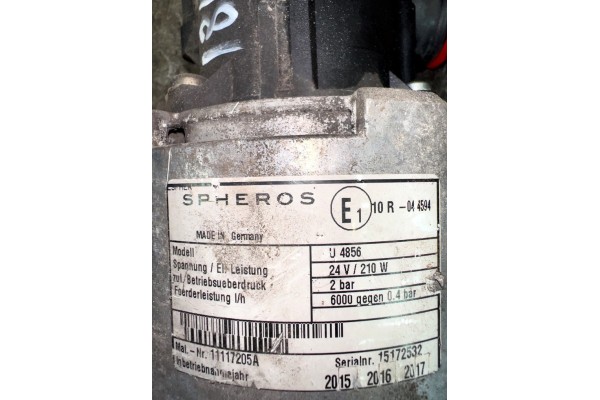 70347596 VOLVO Coolant circulating pump Packaging status replacement