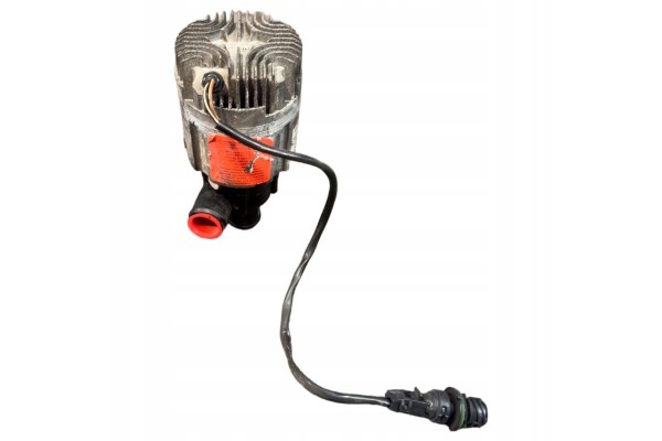 70347596 VOLVO Coolant circulating pump Part manufacturer Volvo OE