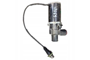 1302710A VOLVO Coolant circulating pump Product weight with unit packaging 2 3 kg