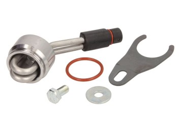 Engine heater for MITSUBISHI CARISMA CARISMA sedan SPACE STAR body