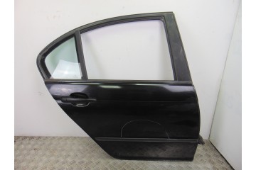 NEGRA PUERTA TRASERA DERECHA BMW SERIE 3 BERLINA (E46) 320d 2006 NEGRA 189851 BMW - 1
