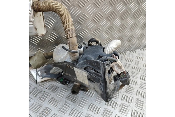 WEBASTO LAND ROVER FREELANDER 2 L359 AG9N18K463AB 31207001 2 2L 110kw Catalog number of the part AG9N18K463AB