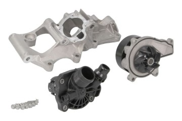 Coolant pump for BMW 2 F45 2 GRAN TOURER F46 2 GRAN TOURER Part manufacturer V maxzone Part