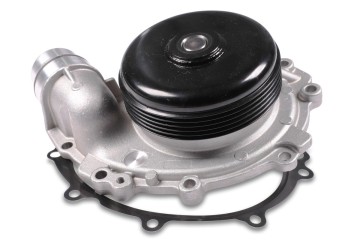 Coolant pump for MERCEDES A W176 B SPORTS TOURER W246