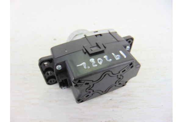 A2469005615 MANDO MULTIFUNCION MERCEDES-BENZ CLASE CLA (BM 117)