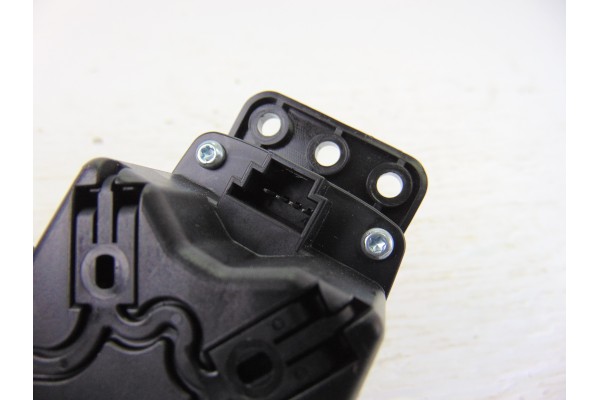 A2469005615 MANDO MULTIFUNCION MERCEDES-BENZ CLASE CLA (BM 117)