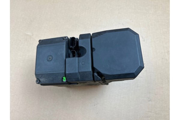 Calefactor estacionario Webasto para Porsche Cayenne (9PA) 2010 7L5815071 usado 2