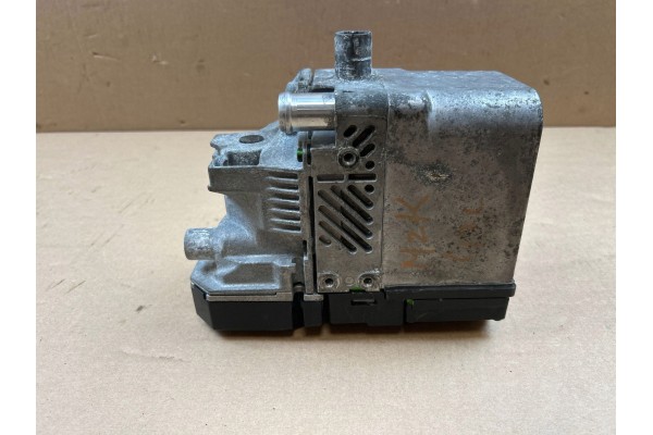 Calefactor Webasto Thermo Top C para VW T5 7E0819008F 9025426A usado 4