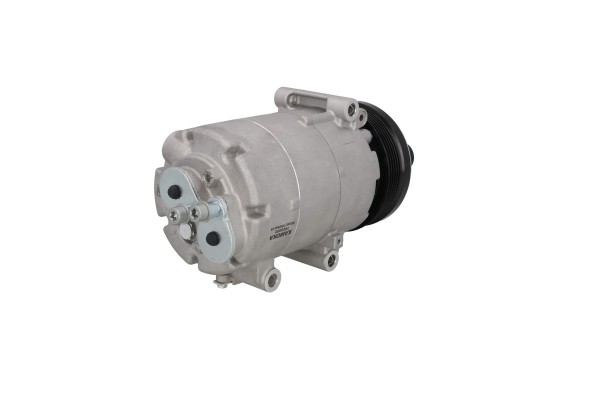 Compresor de aire acondicionado Kamoka 7820032 usado 2