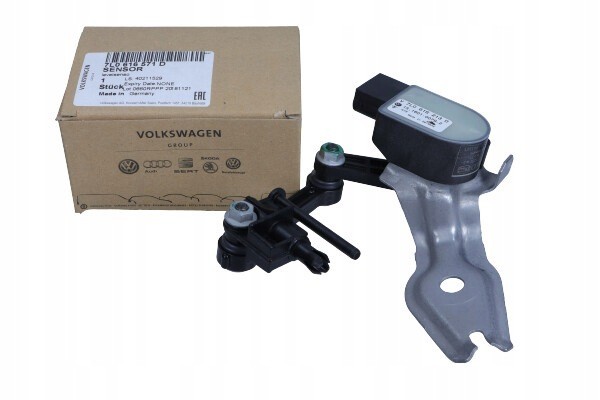 ADJUSTMENT OF LIGHTS AUDI Q7 07 VAG 7L0616213D Catalog number of the part 7L0616213D