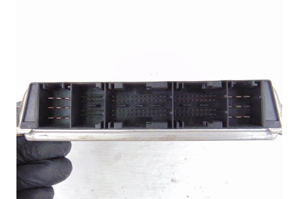 7786887  CENTRALITA MOTOR UCE BMW SERIE 3 BERLINA (E46) 320d 2001 7786887 190412 BMW - 2