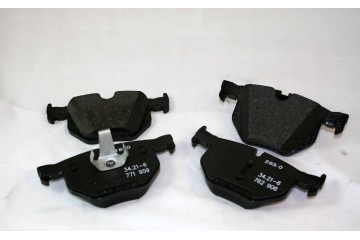 OE BMW 34216776937 BRAKE PADS BMW T E70 E71 X5 X6 08 Car type undefined