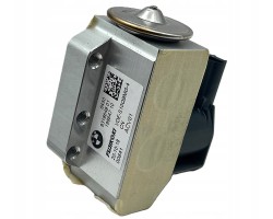 BMW i8 I12 i8 I15 Electric Expansion Valve 9318648 Original