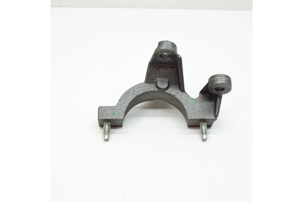 Soporte de eje de transmisión delantero FORD FIESTA MK7 AV61-3K305-CA