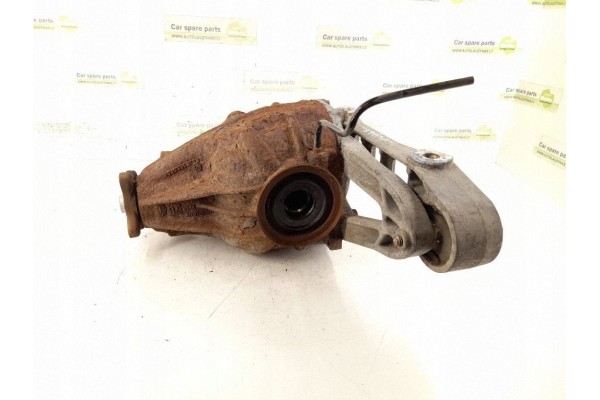 Rear Differential Rear Mercedes Benz Vito Viano W639 6393501814 Catalog number of the original 6393501814