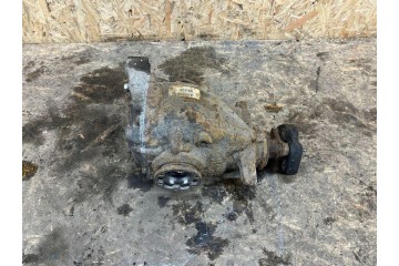 Rear reducer BMW X1 E84 7566176 2 0L diesel 105kW 2011