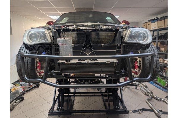 Drift Sport Roll Cage for BMW E8X Packaging status original