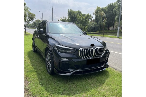 BMW X5 G05 2019 Front Lip 4 Piece Glossy Black ABS Plastic AutoVision Packaging status original