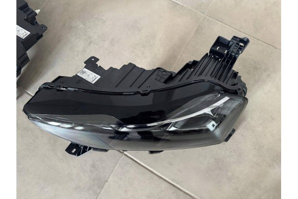 Headlight Front Left DS Automobiles 3 Crossback 9845437180 Full Led Catalog number of the part 9845437180