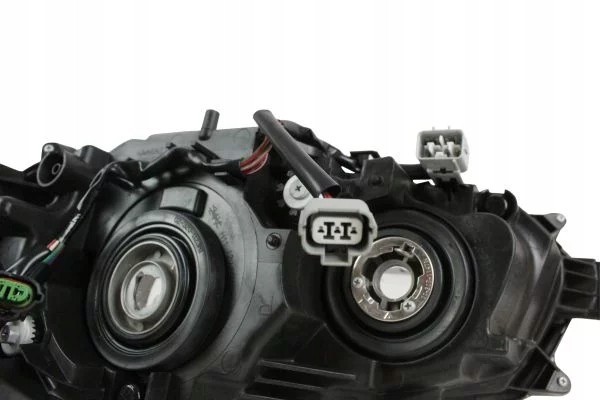Faro derecho cromado Subaru XV 03/12- Depo 220-1122R-LDEM1 usado 9