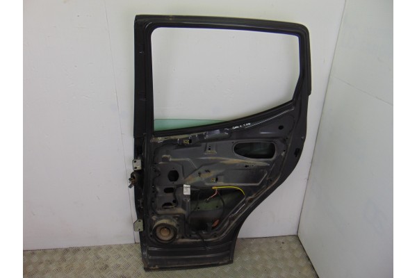NEGRA PUERTA TRASERA DERECHA MERCEDES-BENZ CLASE A (BM 168)