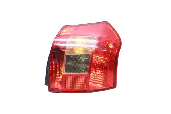 TOYOTA Corolla Lamp right rear 81551 02150 OE