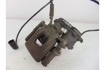 A2464232898 PINZA DE FRENO TRASERA DERECHA MERCEDES-BENZ CLASE CLA (BM 117) CLA 220 CDI 4Matic (117.305) 2015 A2464232898 193559